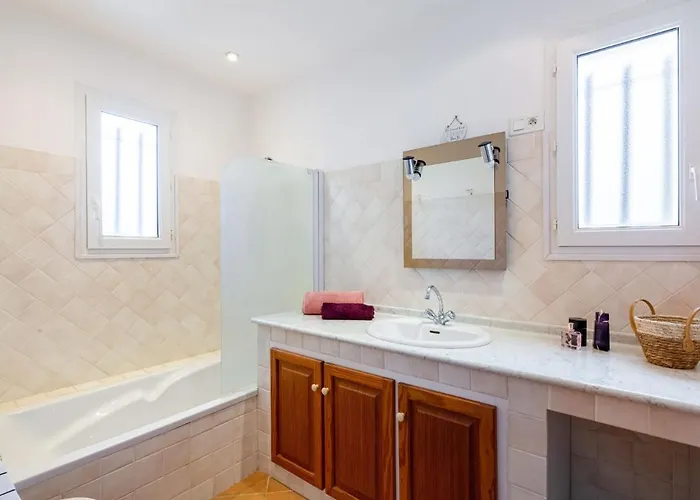 Les 4 B By Interhome * Sainte-Maxime