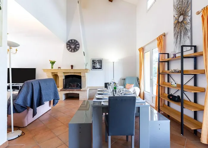 Semesterbostad Les 4 B By Interhome Sainte-Maxime