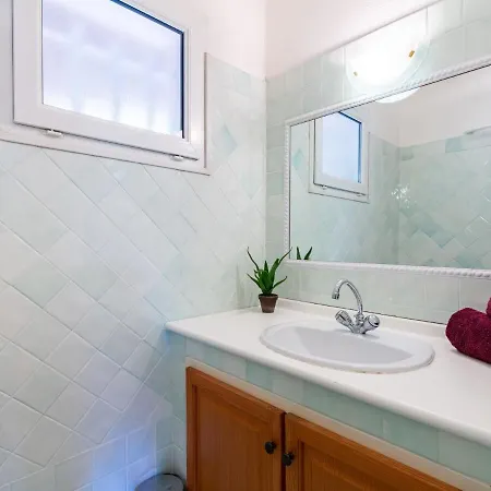 בית נופש Les 4 B By Interhome סן-מקסים